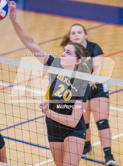 Thumbnail 1 in Hixson vs Ooltewah (Choo Choo Classic) photogallery.