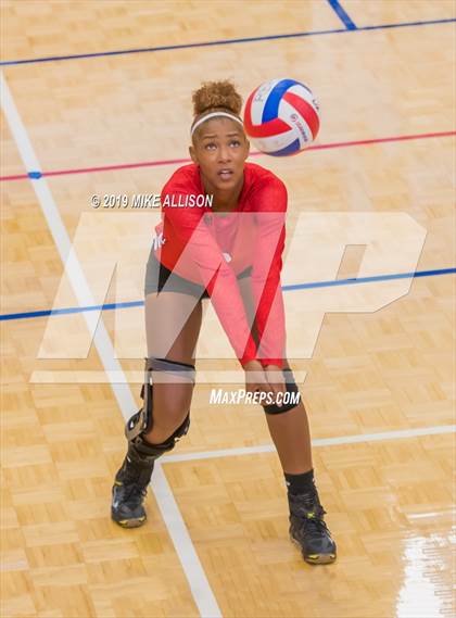 Thumbnail 2 in Hixson vs Ooltewah (Choo Choo Classic) photogallery.