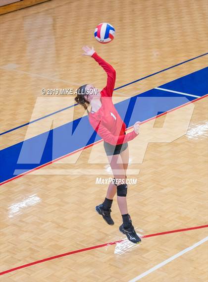 Thumbnail 2 in Hixson vs Ooltewah (Choo Choo Classic) photogallery.
