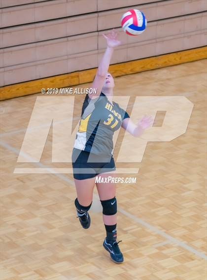 Thumbnail 1 in Hixson vs Ooltewah (Choo Choo Classic) photogallery.