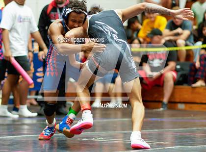 Thumbnail 3 in Round Robin Tournament photogallery.