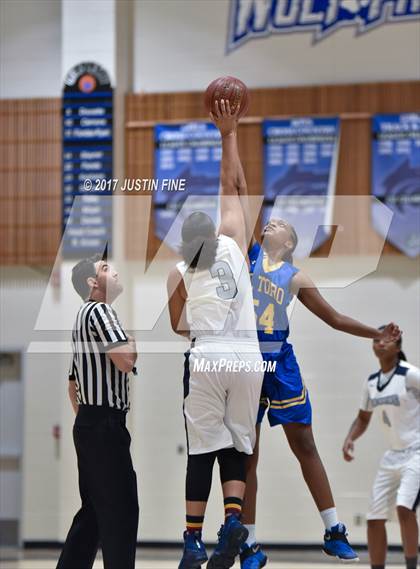 Thumbnail 1 in El Toro vs. Mayfair (SoCal Holiday Prep Classic) photogallery.