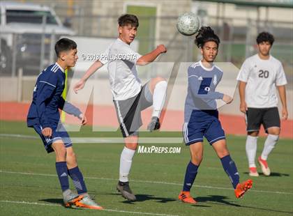 Thumbnail 3 in St. Paul vs Gladstone photogallery.