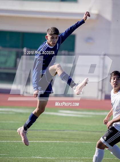 Thumbnail 3 in St. Paul vs Gladstone photogallery.