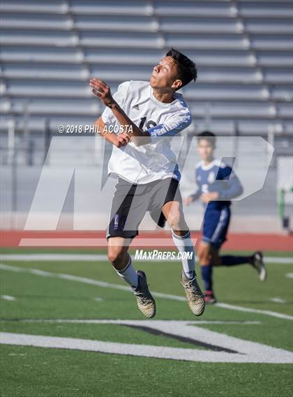 Thumbnail 2 in St. Paul vs Gladstone photogallery.