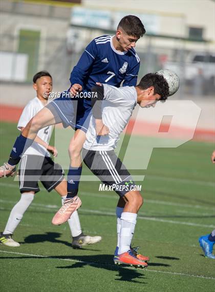 Thumbnail 3 in St. Paul vs Gladstone photogallery.