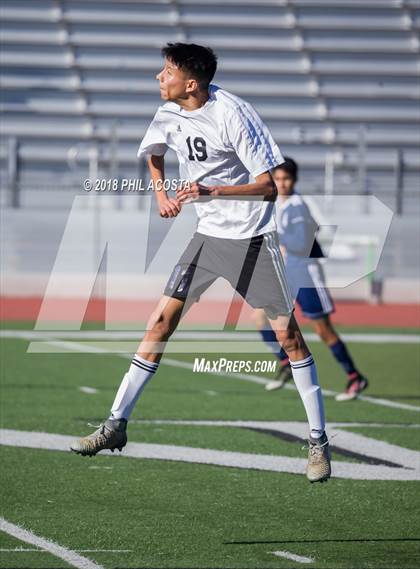 Thumbnail 3 in St. Paul vs Gladstone photogallery.