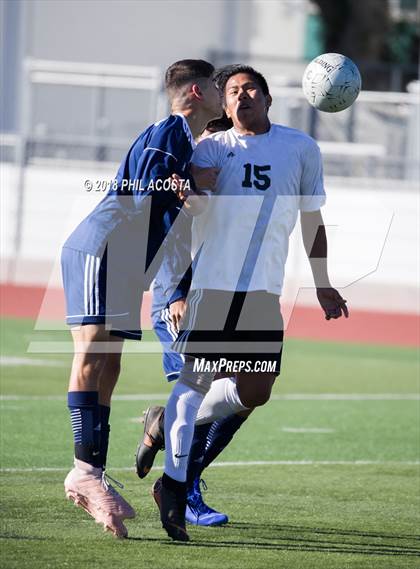 Thumbnail 2 in St. Paul vs Gladstone photogallery.