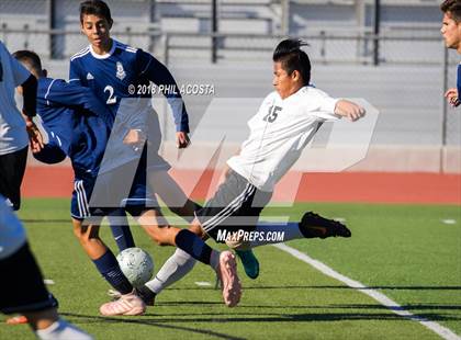 Thumbnail 1 in St. Paul vs Gladstone photogallery.