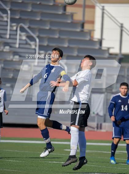 Thumbnail 3 in St. Paul vs Gladstone photogallery.
