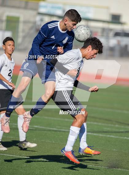Thumbnail 2 in St. Paul vs Gladstone photogallery.