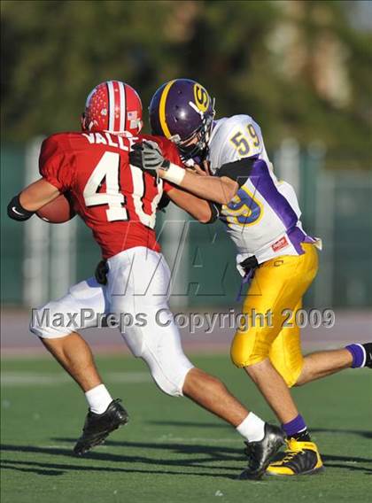 Thumbnail 1 in Salinas vs. San Benito (CIF CCS D1 Playoffs) photogallery.