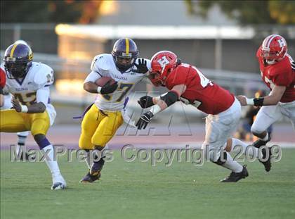 Thumbnail 3 in Salinas vs. San Benito (CIF CCS D1 Playoffs) photogallery.
