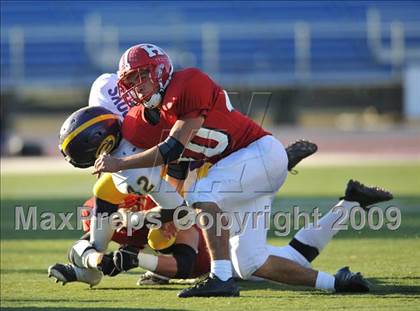 Thumbnail 3 in Salinas vs. San Benito (CIF CCS D1 Playoffs) photogallery.