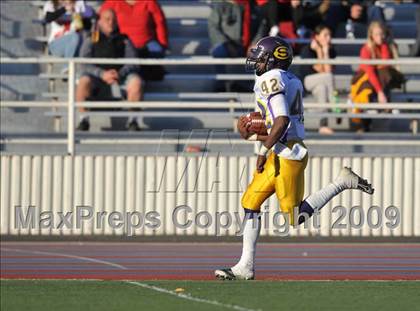 Thumbnail 3 in Salinas vs. San Benito (CIF CCS D1 Playoffs) photogallery.