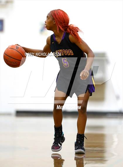 Thumbnail 1 in Lynwood vs. Orangewood Academy photogallery.