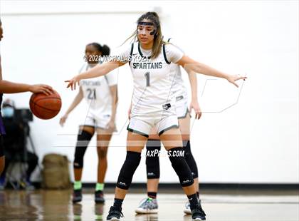 Thumbnail 3 in Lynwood vs. Orangewood Academy photogallery.