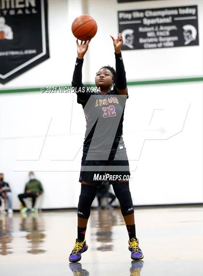 Thumbnail 3 in Lynwood vs. Orangewood Academy photogallery.