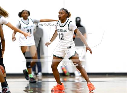 Thumbnail 2 in Lynwood vs. Orangewood Academy photogallery.