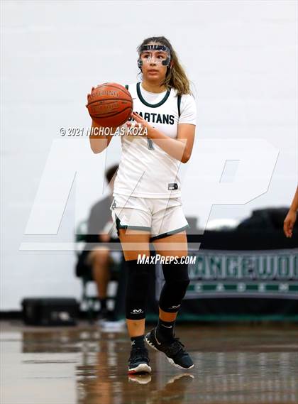 Thumbnail 3 in Lynwood vs. Orangewood Academy photogallery.