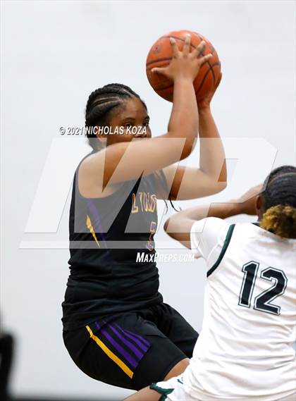 Thumbnail 1 in Lynwood vs. Orangewood Academy photogallery.
