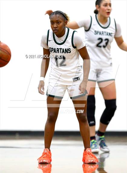 Thumbnail 3 in Lynwood vs. Orangewood Academy photogallery.