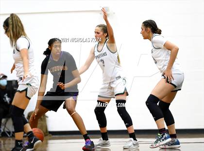 Thumbnail 3 in Lynwood vs. Orangewood Academy photogallery.
