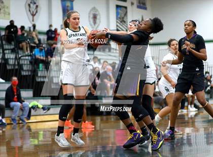 Thumbnail 2 in Lynwood vs. Orangewood Academy photogallery.