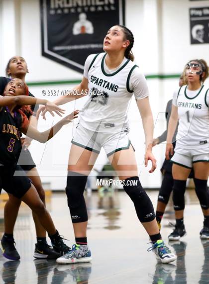 Thumbnail 1 in Lynwood vs. Orangewood Academy photogallery.