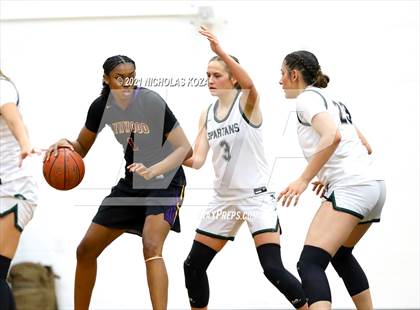 Thumbnail 1 in Lynwood vs. Orangewood Academy photogallery.