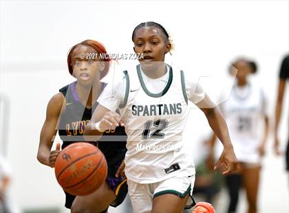 Thumbnail 3 in Lynwood vs. Orangewood Academy photogallery.