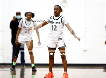 Thumbnail 3 in Lynwood vs. Orangewood Academy photogallery.