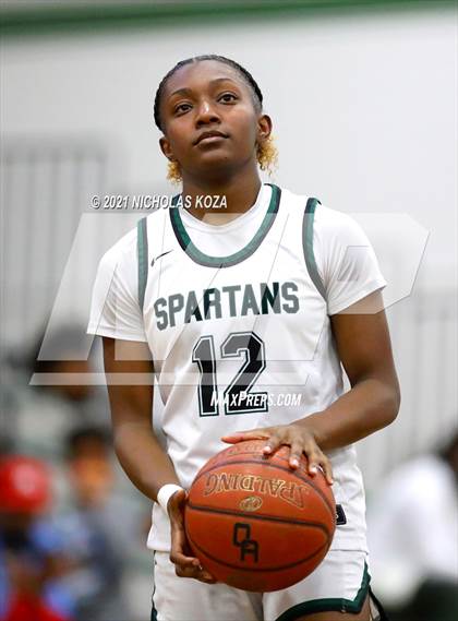 Thumbnail 3 in Lynwood vs. Orangewood Academy photogallery.