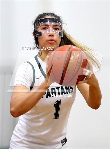 Thumbnail 2 in Lynwood vs. Orangewood Academy photogallery.