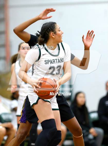 Thumbnail 2 in Lynwood vs. Orangewood Academy photogallery.