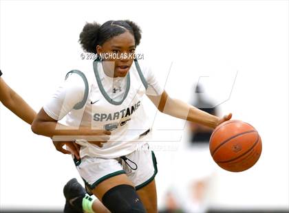Thumbnail 1 in Lynwood vs. Orangewood Academy photogallery.