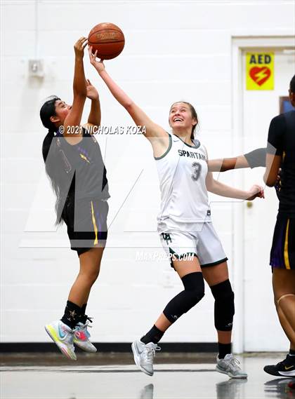 Thumbnail 1 in Lynwood vs. Orangewood Academy photogallery.