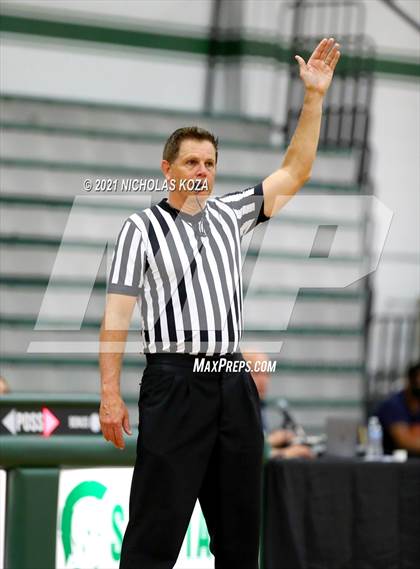 Thumbnail 3 in Lynwood vs. Orangewood Academy photogallery.