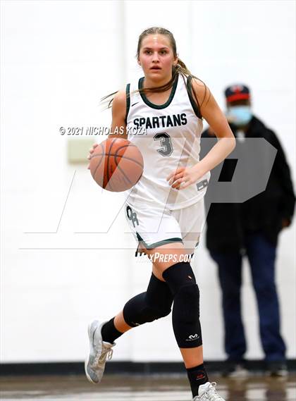 Thumbnail 2 in Lynwood vs. Orangewood Academy photogallery.