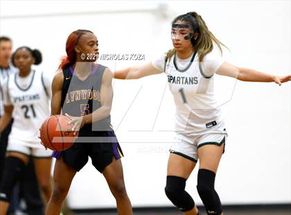 Thumbnail 3 in Lynwood vs. Orangewood Academy photogallery.