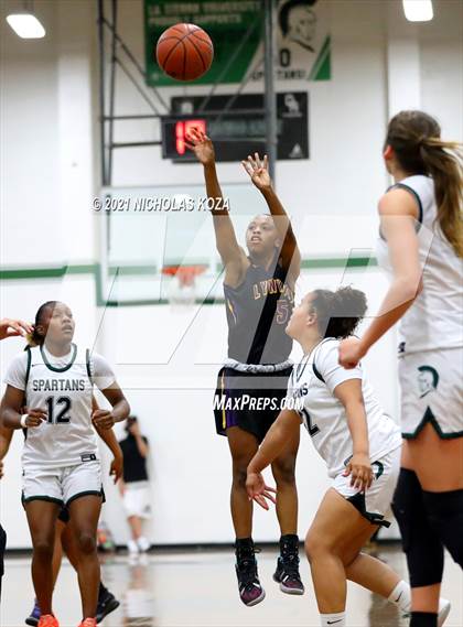 Thumbnail 2 in Lynwood vs. Orangewood Academy photogallery.