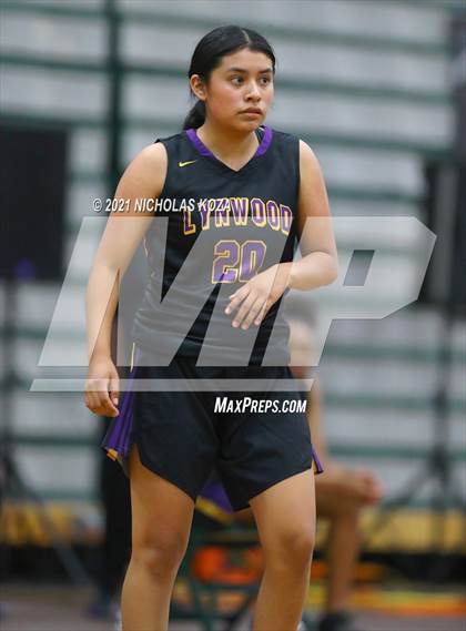 Thumbnail 3 in Lynwood vs. Orangewood Academy photogallery.