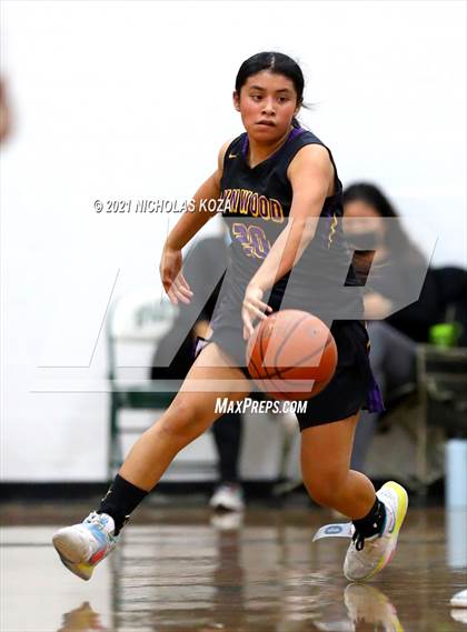 Thumbnail 1 in Lynwood vs. Orangewood Academy photogallery.