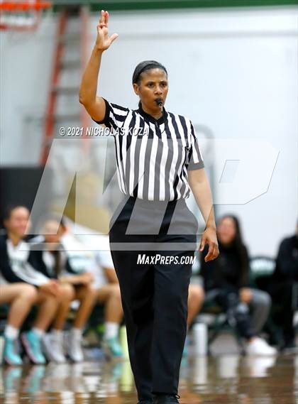 Thumbnail 3 in Lynwood vs. Orangewood Academy photogallery.