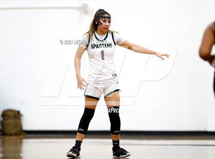 Thumbnail 1 in Lynwood vs. Orangewood Academy photogallery.