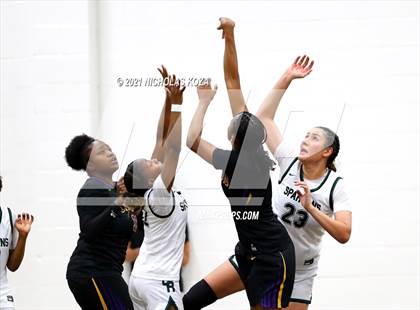 Thumbnail 3 in Lynwood vs. Orangewood Academy photogallery.