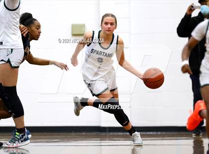 Thumbnail 3 in Lynwood vs. Orangewood Academy photogallery.