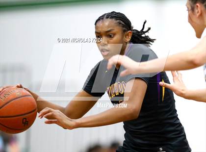 Thumbnail 3 in Lynwood vs. Orangewood Academy photogallery.
