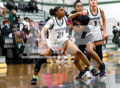 Thumbnail 2 in Lynwood vs. Orangewood Academy photogallery.