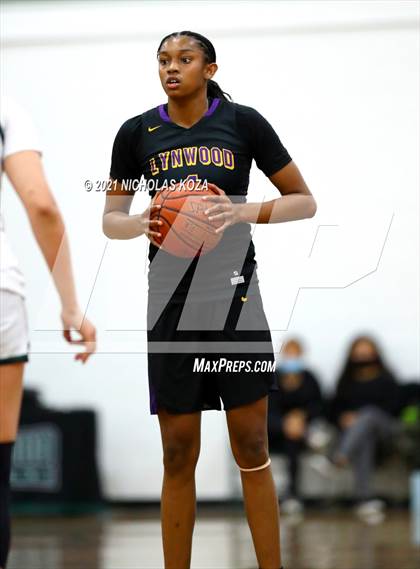 Thumbnail 3 in Lynwood vs. Orangewood Academy photogallery.
